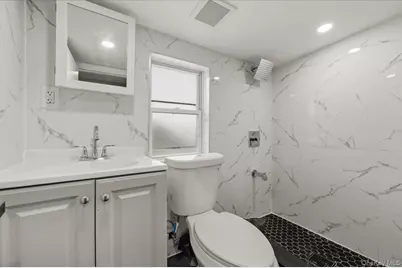 90-48 204 Street, Hollis, NY 11423 - Photo 15