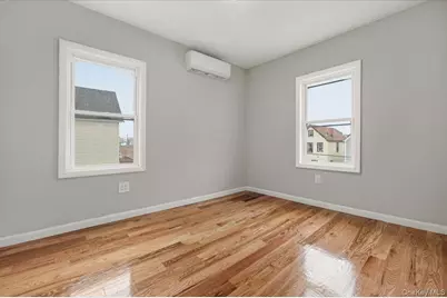 90-48 204 Street, Hollis, NY 11423 - Photo 11