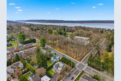 8 E Clinton Avenue, Irvington, NY 10533 - Photo 33