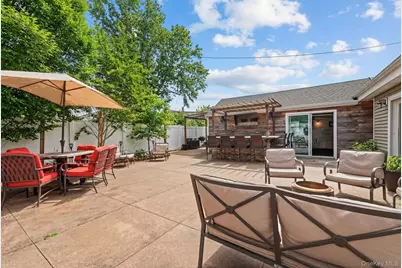 1423 Harding Street, North Bellmore, NY 11710 - Photo 29