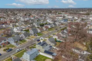 1423 Harding St, North Bellmore, NY 11710 - Photo 37