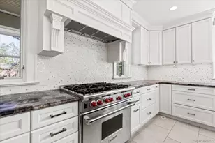 47 Greenacres Ave, Scarsdale, NY 10583 - Photo 17