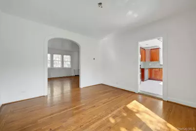 156 Park Drive, Eastchester, NY 10709 - Photo 9