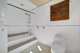 156 Park Dr, Eastchester, NY 10709 - Photo 23