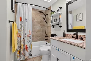 8 Duane Dr, Ronkonkoma, NY 11779 - Photo 19