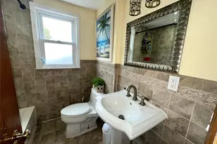 1316 Mcclure Ave, Elmont, NY 11003 - Photo 11