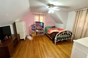 1316 Mcclure Ave, Elmont, NY 11003 - Photo 15