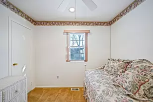 8 Huntington Commons, Yaphank, NY 11980 - Photo 11