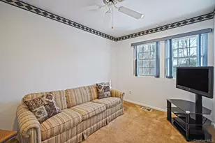 8 Huntington Commons, Yaphank, NY 11980 - Photo 13