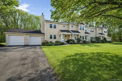 8 Huntington Commons #8, Yaphank, NY 11980 - Photo 1