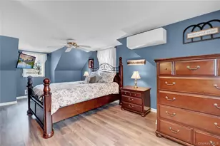 214 Whittier Ave, North Babylon, NY 11703 - Photo 21