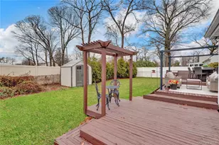 214 Whittier Ave, North Babylon, NY 11703 - Photo 33