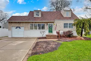 214 Whittier Ave, North Babylon, NY 11703 - Photo 3