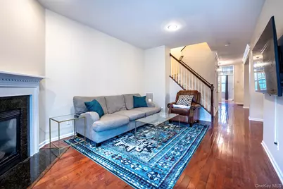 811 Huntington Drive, Fishkill, NY 12524 - Photo 15