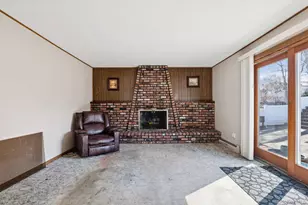 39 Cherry St, Selden, NY 11784 - Photo 21