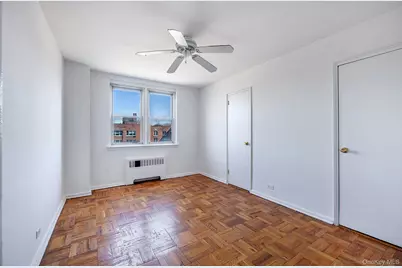 80 Knolls Crescent #6M, Bronx, NY 10463 - Photo 11