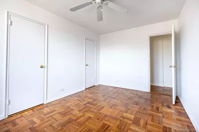 80 Knolls Crescent #6M, Bronx, NY 10463 - Photo 13