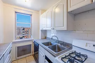 80 Knolls Crescent, Bronx, NY 10463 - Photo 7