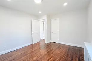 122 6th St, Hicksville, NY 11801 - Photo 19