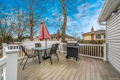 16 Rexmere Avenue, Farmingville, NY 11738 - Photo 13