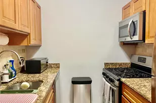 100 Lincoln Ave, Mineola, NY 11501 - Photo 11