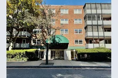 100 Lincoln Avenue #7B, Mineola, NY 11501 - Photo 1