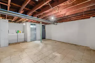 63-01 138th St, Flushing, NY 11367 - Photo 13
