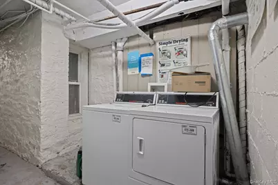 94 Elliott Avenue, Yonkers, NY 10705 - Photo 25