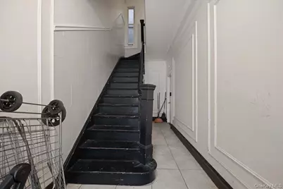 94 Elliott Avenue, Yonkers, NY 10705 - Photo 23