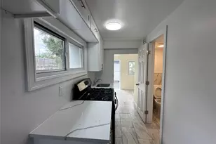 216 1st St, Yonkers, NY 10704 - Photo 5