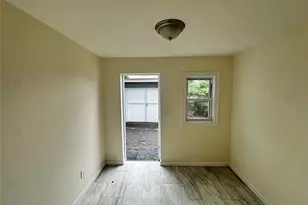 216 1st St, Yonkers, NY 10704 - Photo 3