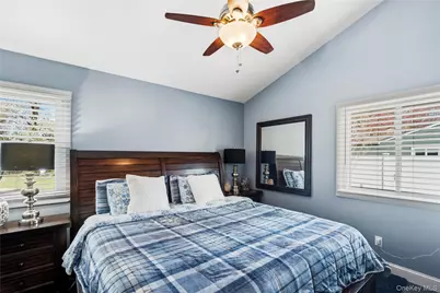 21 Elkin Drive, Middle Island, NY 11953 - Photo 17