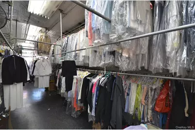 2360 Tiebout Avenue, Bronx, NY 10458 - Photo 17