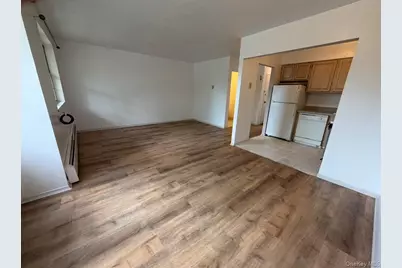 172-39 Highland Ave #4H, Jamaica, NY 11432 - Photo 5