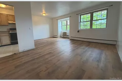 172-39 Highland Ave #4H, Jamaica, NY 11432 - Photo 3