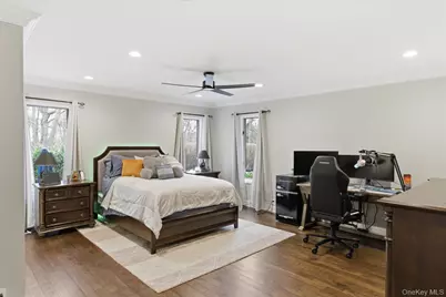 9 Watercrest Court, Saint James, NY 11780 - Photo 11