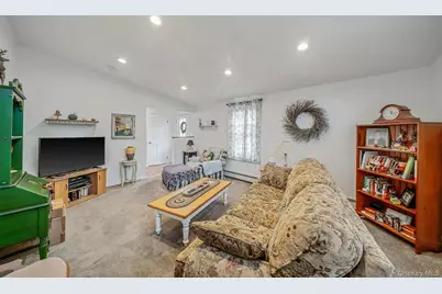 111 Friendship Drive, Rocky Point, NY 11778 - Photo 5