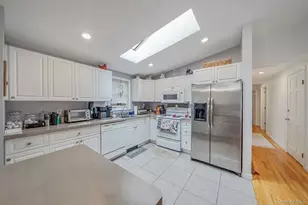 111 Friendship Dr, Rocky Point, NY 11778 - Photo 9