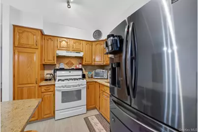 18 Cardinal Drive, Poughkeepsie, NY 12601 - Photo 19