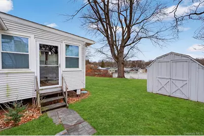 18 Cardinal Drive, Poughkeepsie, NY 12601 - Photo 29