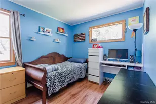 77 N Summit Ave, Patchogue, NY 11772 - Photo 15