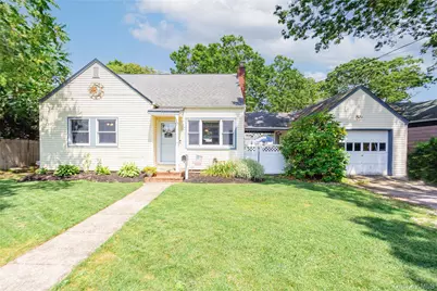 77 N Summit Avenue, Patchogue, NY 11772 - Photo 1