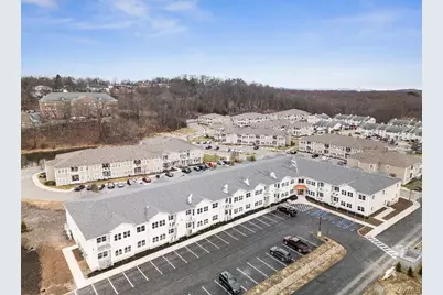 306 Bluestone Court #223, Maybrook, NY 12543 - Photo 3