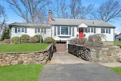 4 Ward Street, Suffern, NY 10901 - Photo 1