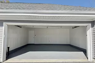 188 River Dr, Moriches, NY 11955 - Photo 29