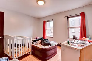 114 W Parmenter St, Newburgh, NY 12550 - Photo 9