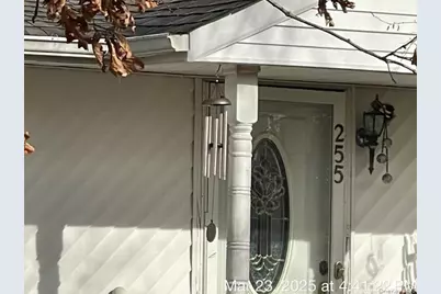 255 Jayne Boulevard, Port Jefferson Station, NY 11776 - Photo 5