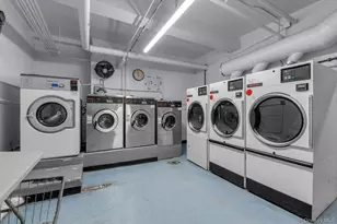 123-35 82nd Rd, Kew Gardens, NY 11415 - Photo 19