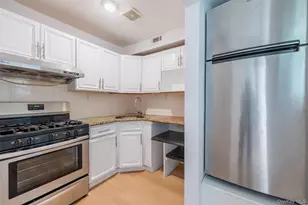 102-23 43rd Ave, Flushing, NY 11368 - Photo 5