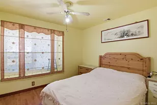 11 Royal Dr, Coram, NY 11727 - Photo 17